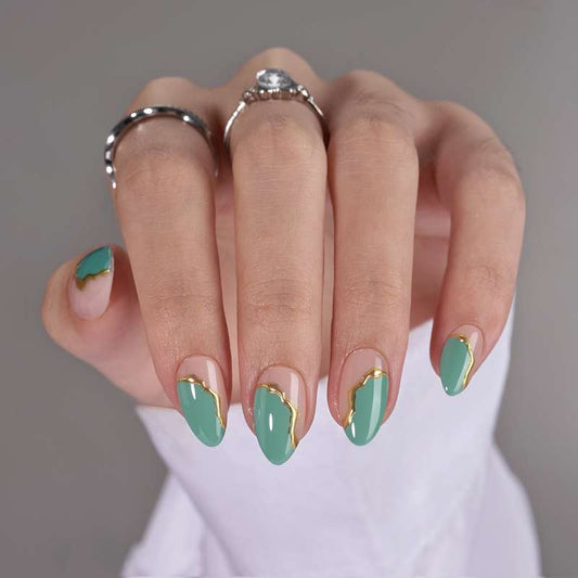 Goldilocks Press On Nails